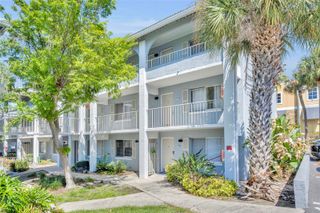 145 OYSTER BAY CIRCLE 220, Altamonte Springs, FL 32701