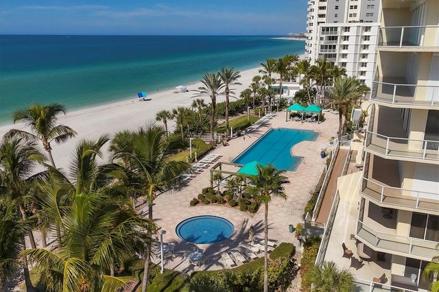 1800 BENJAMIN FRANKLIN DRIVE A205, Sarasota, FL 34236