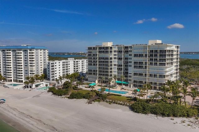 1800 BENJAMIN FRANKLIN DRIVE A205, Sarasota, FL 34236