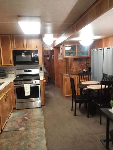 84250 Indio Springs Dr 452, Indio, CA 92203