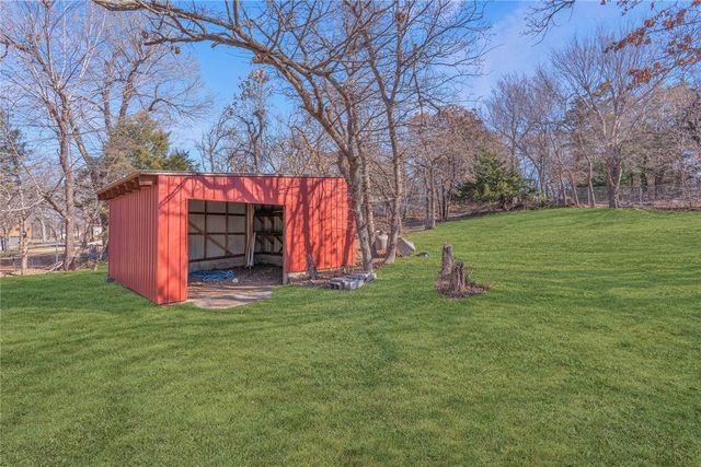 1910 Leawood Place, Edmond, OK 73034