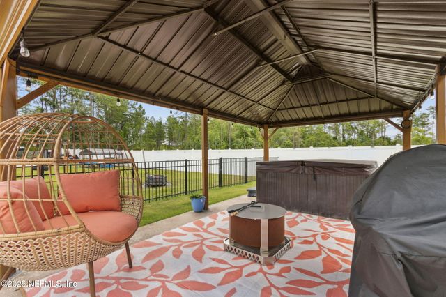 36501 SHORTLEAF Avenue, Hilliard, FL 32046