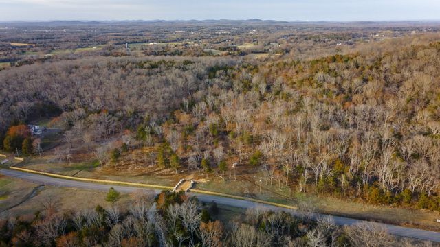 9205 Bowles Rd, Rockvale, TN 37153