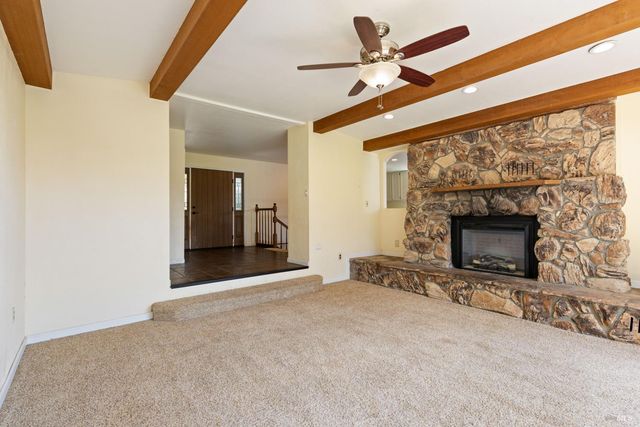 2630 Greenway Dr, Kelseyville, CA 95451