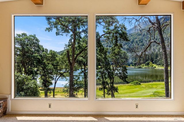 2630 Greenway Dr, Kelseyville, CA 95451