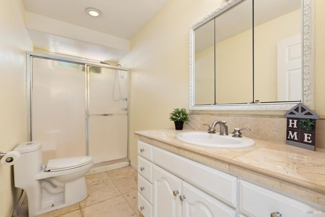 2630 Greenway Dr, Kelseyville, CA 95451