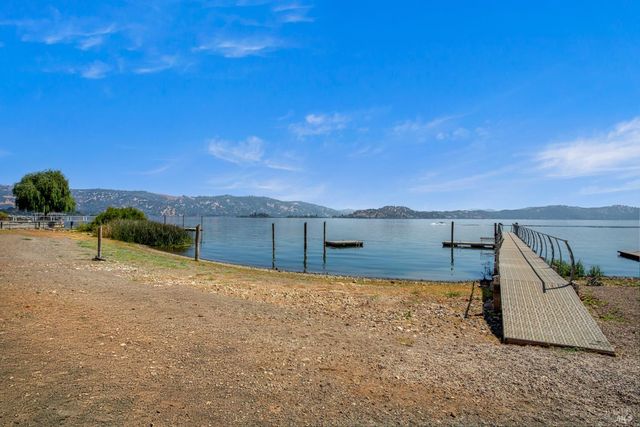 2630 Greenway Dr, Kelseyville, CA 95451