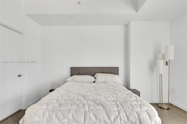 151 SE 1st St 1107, Miami, FL 33131