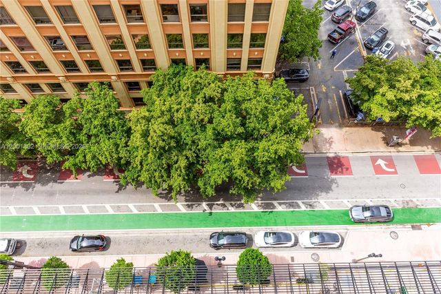 151 SE 1st St 1107, Miami, FL 33131