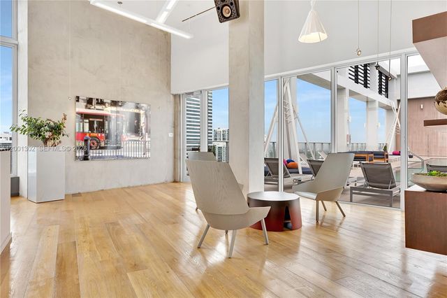 151 SE 1st St 1107, Miami, FL 33131