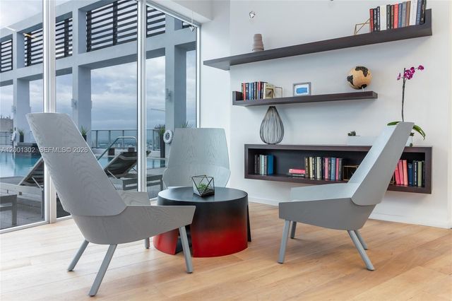 151 SE 1st St 1107, Miami, FL 33131