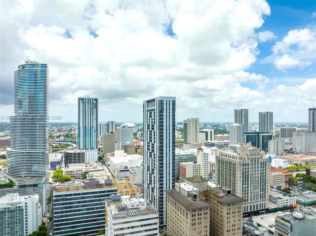 151 SE 1st St 1107, Miami, FL 33131