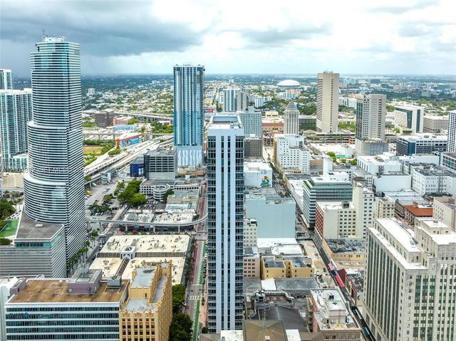 151 SE 1st St 1107, Miami, FL 33131