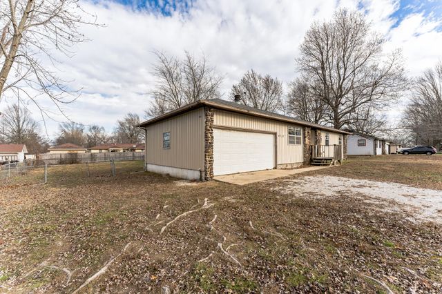 4237 West Sierra Street, Battlefield, MO 65619