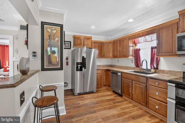 6 SUNSET RD, Owings Mills, MD 21117