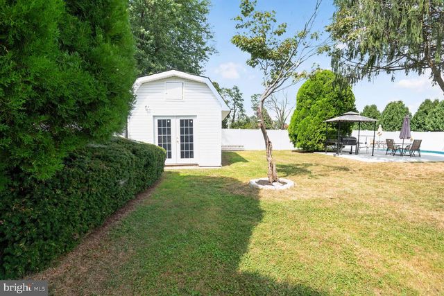 6 SUNSET RD, Owings Mills, MD 21117