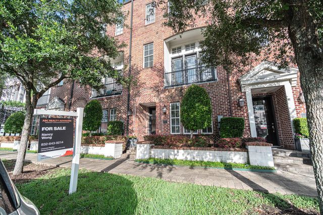 1027 Saint Charles Street, Houston, TX 77003