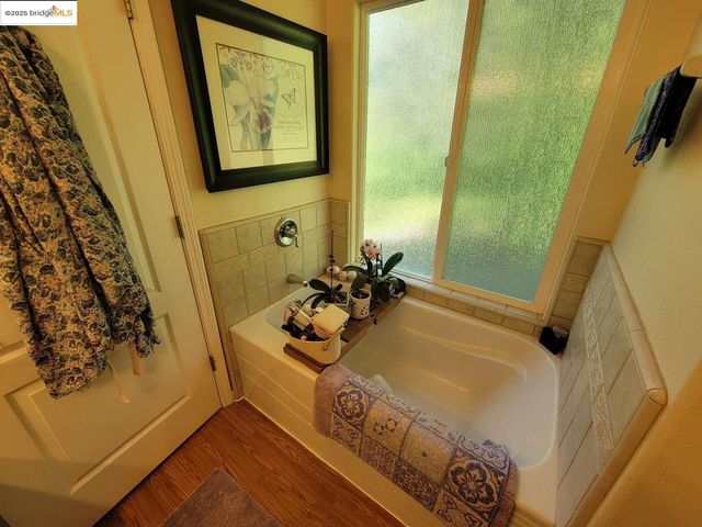 38 Saratoga RD, Sonora, CA 95370