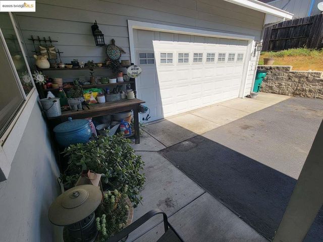 38 Saratoga RD, Sonora, CA 95370