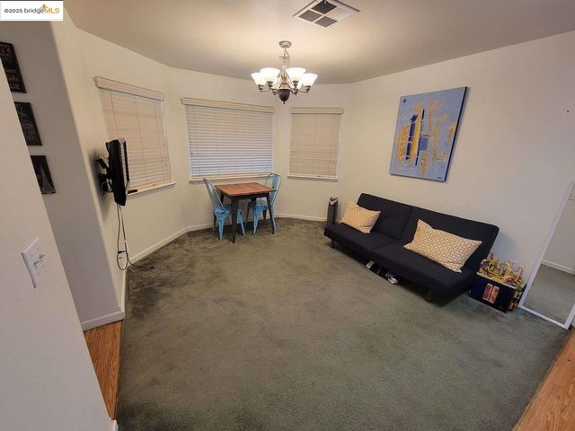 38 Saratoga RD, Sonora, CA 95370