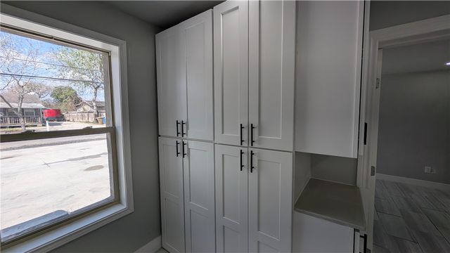 4314 Leonard Dr, Corpus Christi, TX 78410