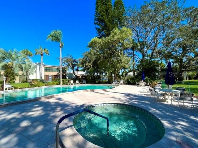 223 LAKEWOOD DRIVE 223, Bradenton, FL 34210