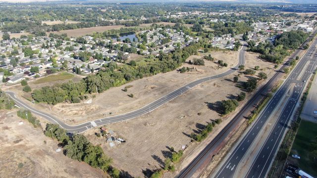 East Street, Anderson, CA 96007