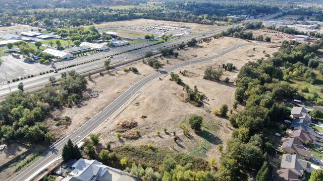 East Street, Anderson, CA 96007