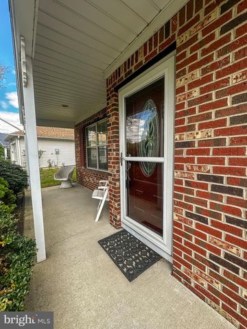 108 PINE OAK BLVD, Barnegat, NJ 08005