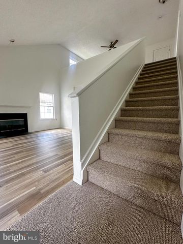 108 PINE OAK BLVD, Barnegat, NJ 08005