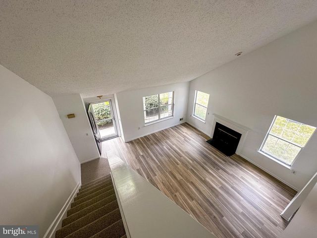 108 PINE OAK BLVD, Barnegat, NJ 08005