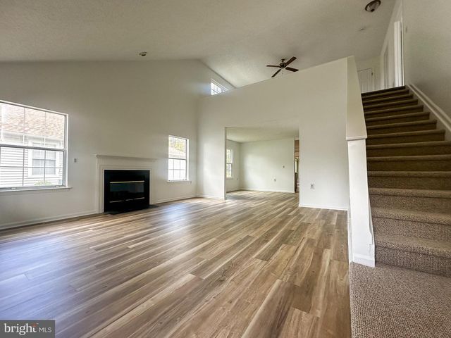 108 PINE OAK BLVD, Barnegat, NJ 08005
