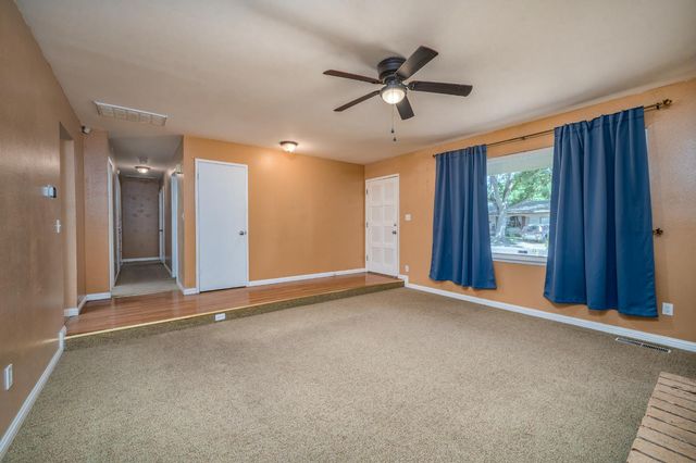 2201 Presidio Ave, Modesto, CA 95355