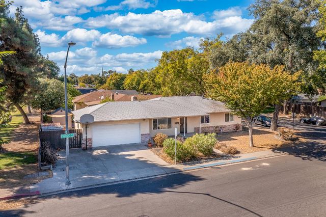 2201 Presidio Ave, Modesto, CA 95355