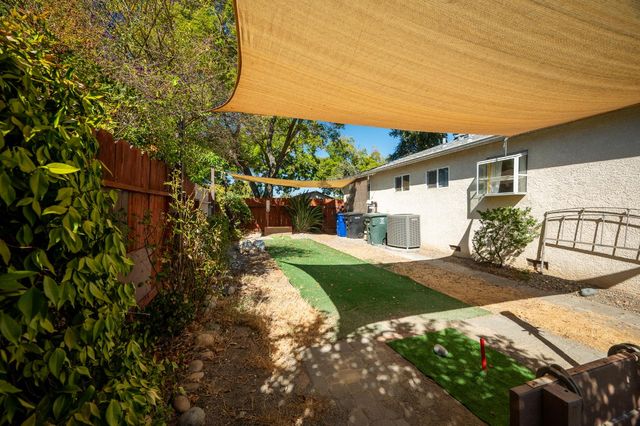 2201 Presidio Ave, Modesto, CA 95355