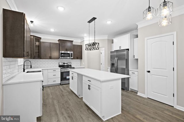 11510 MACFADEN DR, Spotsylvania, VA 22551