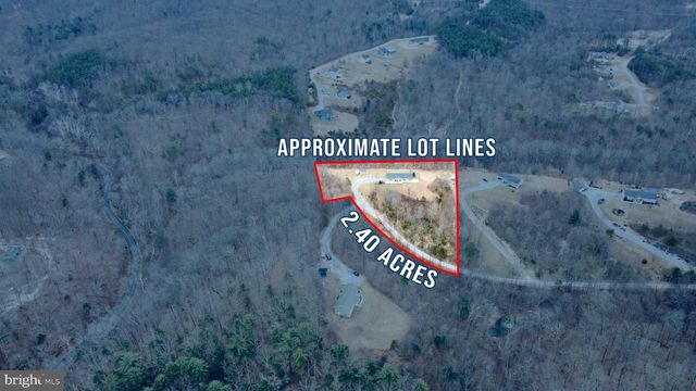 886 PALE MAGNOLIA DR, Gerrardstown, WV 25420