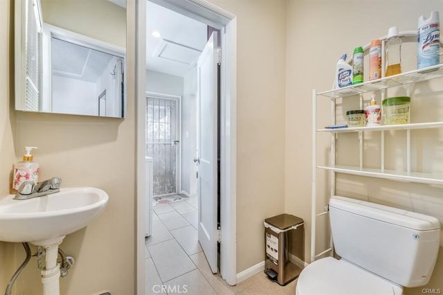 5646 Vesper Avenue, Sherman Oaks, CA 91411