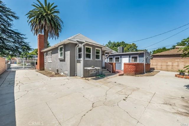 5646 Vesper Avenue, Sherman Oaks, CA 91411