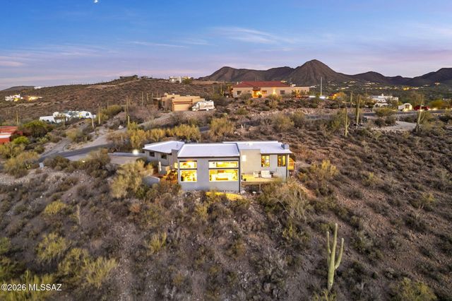 2081 N Calle Del Suerte, Tucson, AZ 85745