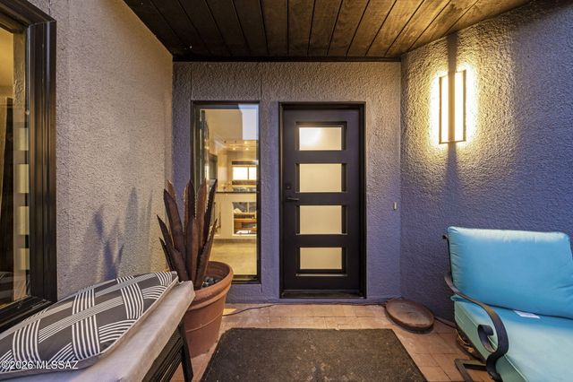 2081 N Calle Del Suerte, Tucson, AZ 85745