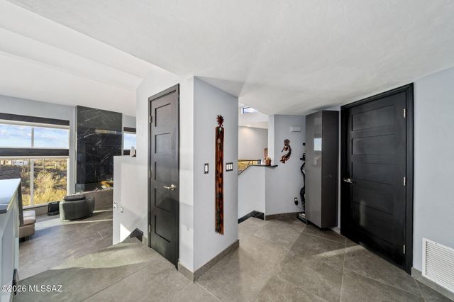 2081 N Calle Del Suerte, Tucson, AZ 85745