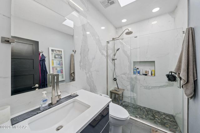 2081 N Calle Del Suerte, Tucson, AZ 85745