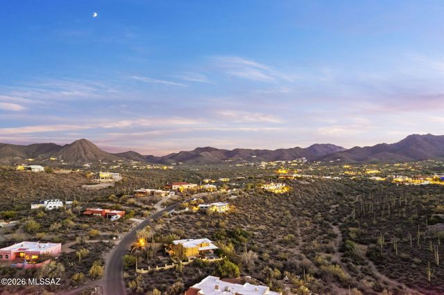 2081 N Calle Del Suerte, Tucson, AZ 85745
