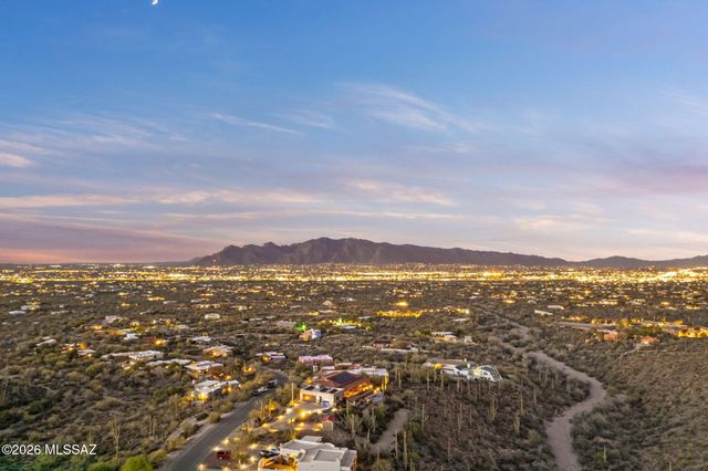 2081 N Calle Del Suerte, Tucson, AZ 85745