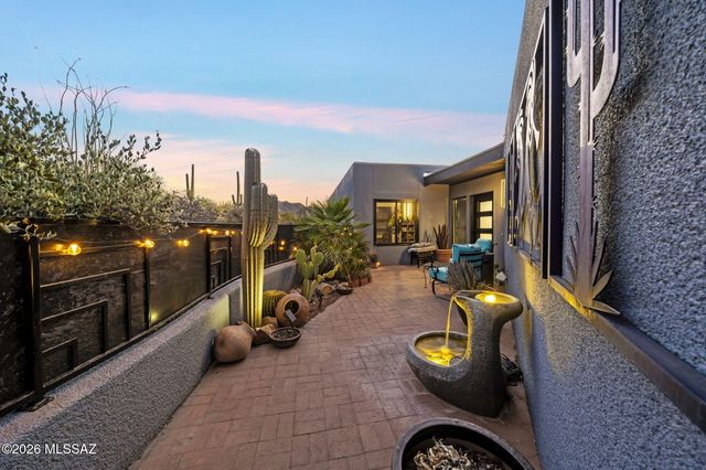 2081 N Calle Del Suerte, Tucson, AZ 85745