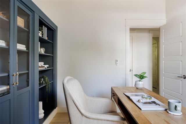 1205 McKinley Ave, Austin, TX 78702