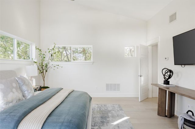 1205 McKinley Ave, Austin, TX 78702