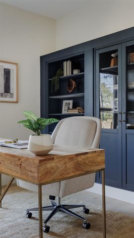 1205 McKinley Ave, Austin, TX 78702