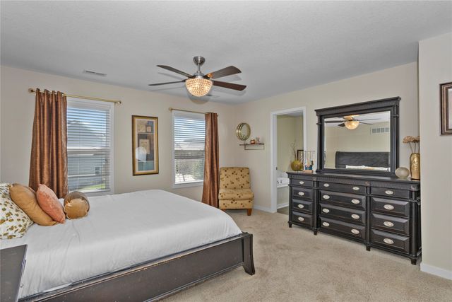 7876 Beechtree Lane, West Des Moines, IA 50266